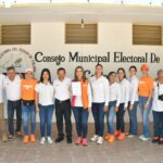Margarita Moreno recibe constancia del CME como candidata a la alcaldía de Colima