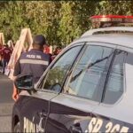 Policías sacan a mujeres de la unidad deportiva de Las Joyas, porque esperaban evento con Rosi Bayardo