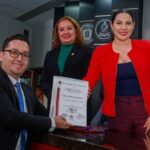 Indira Vizcaíno acudió a la toma de protesta del nuevo presidente de Derechos Humanos en Colima