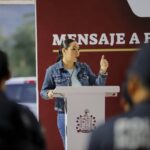 En reunión con policías de Manzanillo, Indira agradece su labor diaria y celebra coordinación con el municipio