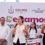 Gobierno de Colima termina entrega de Mi ColiBeca para Empezar en Tecomán; este martes la reciben más de 3,400 estudiantes