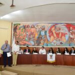 Estudiantes universitarios realizan simulador de sesión de Cabildo en el Ayuntamiento de Colima