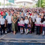 Más de 3 mil estudiantes de Manzanillo reciben Mi ColiBeca para Empezar este lunes, en eventos encabezados por la gobernadora