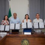 Gobernadora de Colima celebra renovación de convenio entre Isenco, Ucol y UPN