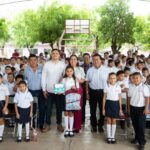 Administración de Indira Vizcaíno entrega ColiBecas Mochilas, Útiles y Uniformes a estudiantes de Ixtlahuacán